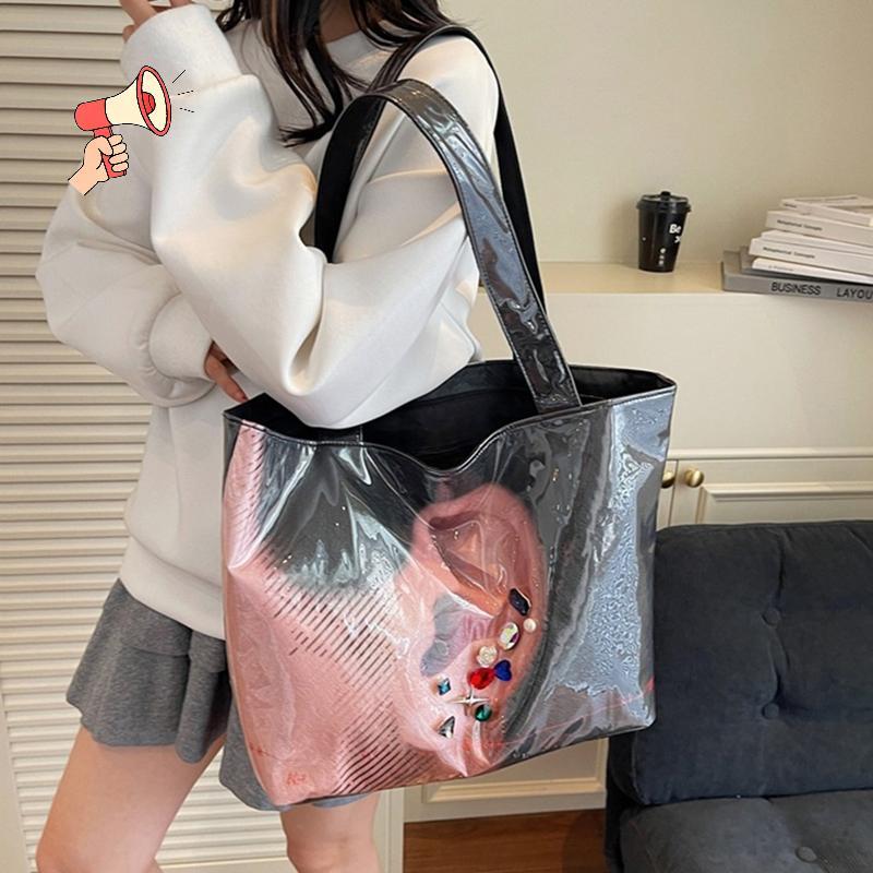 [MZ] กระเป๋า tote ยุค Y2K สร้างสรรค์ ความจุขนาดใหญ่ ใหม่ 2025 จาก PVC และผ้าใบ สำหรับผู้หญิง
