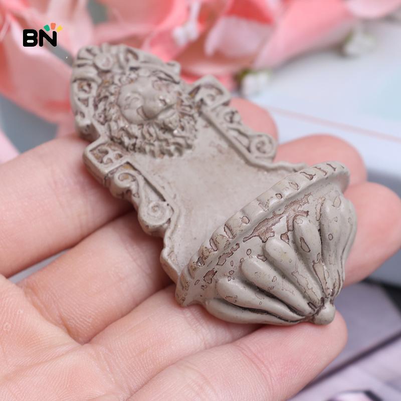 [BN] Dollhouse Miniature Mini Accessories Outdoor Lion Head Model Wall Decorative MT