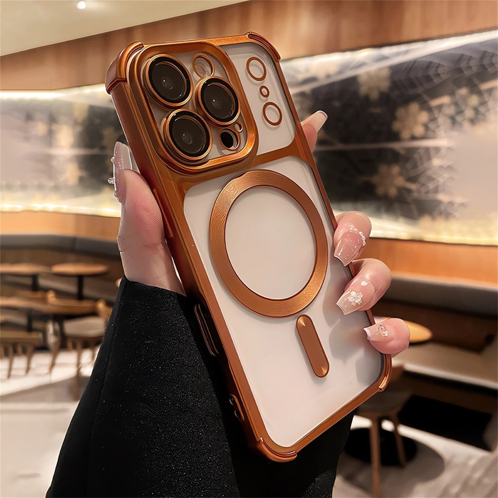 6D ชุบ Matte เคสโทรศัพท์โปร่งแสงสําหรับ IPhone 17 Pro Max 13 14 15 16 Pro Max ถุงลมนิรภัยกันกระแทกปลอกแม่เหล็กแบบนุ่ม