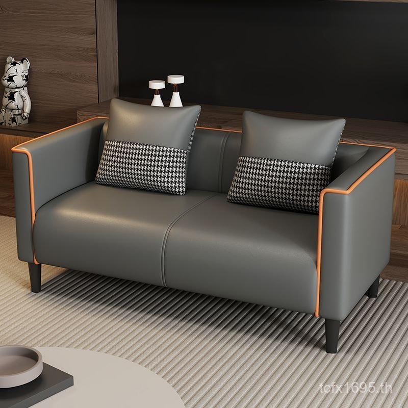 ร้านเสริมสวยสํานักงานสามคนห้องนั่งเล่นโซฟาร้านขายเสื้อผ้าพื้นที่พาร์ทเมนท์ขนาดเล็กแผนกต้อนรับส่วนหน้