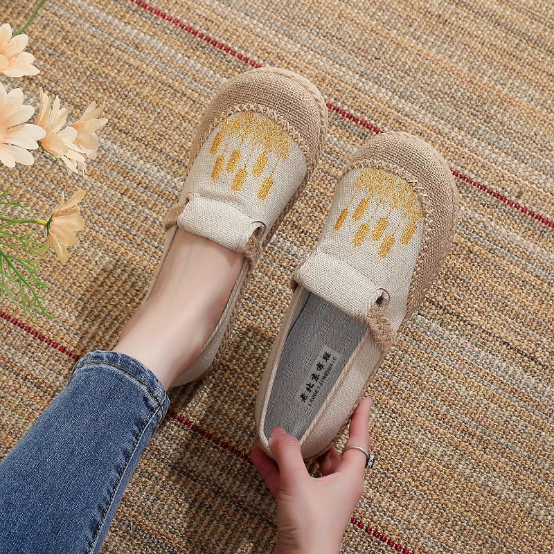 รองเท้าผ้าผู้หญิง Casual Bucket Shoes Soft-Soled Canvas Shoes Slip-On