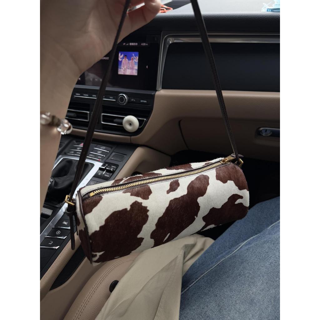 2026 High-End Feel หนังแท้ Horsehair รูปแบบวัวผู้ถือปากกากระเป๋าแฟชั่น All-Match One-Shoulder Cross-