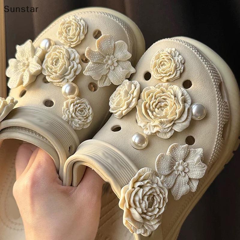 Sunstar 8/17 ชิ้นแฟชั่นฤดูร้อนหลุมรองเท้า Charms อุปกรณ์เสริมหัวเข็มขัดขั้นสูง Bouquet Pearl Chain DIY 3D ดอกไม้รองเท้าตกแต่ง ราคา ถูกที่สุด ดีลบีเคเค แกลเลอรีภาพที่ 2