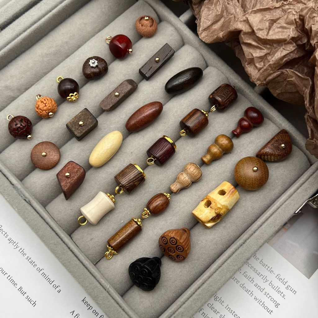 ปุ่มไม้ธรรมชาติรูปแบบใหม่ แห่งชาติ s 中式天然木头扣 风 复古 连衣裙 显瘦 连衣裙 显瘦外套 k122QQ