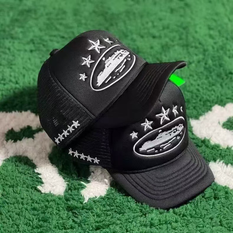 Corteiz 5 Starz Alcatraz Truck Cap หมวกทรงแทรคเกอร์ อเมริกัน พร้อมปักลายการ์ดครีมกันแดด