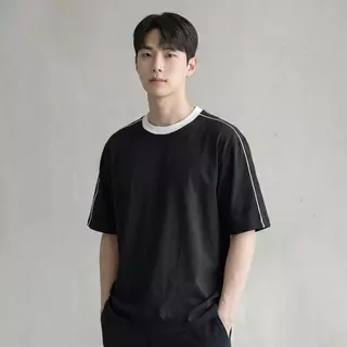 B&R สไตล์เกาหลีเรียบง่าย เสื้อยืดแขนสั้น สายสะพายไหล่ รุ่นหลวม สามสี เสื้อคู่รัก
