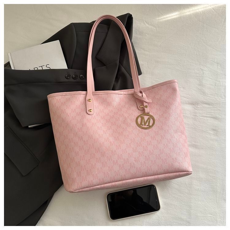 พร้อมส่ง กระเป๋าสะพายข้างสีทึบ หนัง PU กระเป๋าแฟชั่นสตรีสไตล์เรโทร สามารถสะพายข้างหรือสะพายไหล่ข้างเดียวได้