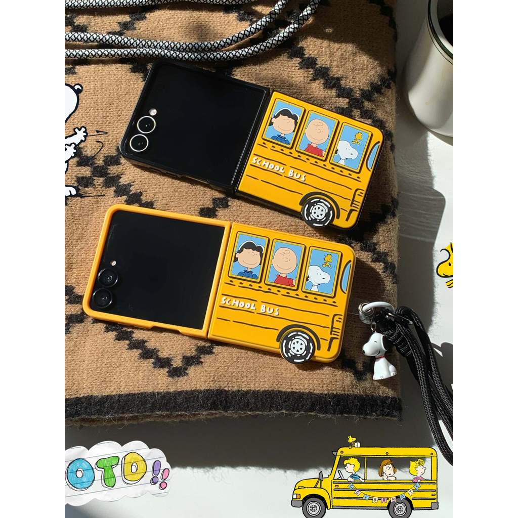 flip 5 samsung เคส flip5 การ์ตูนสร้างสรรค์ Snoopy Bus เหมาะสําหรับ Samsung ZFlip7 เคสโทรศัพท์ Niche 