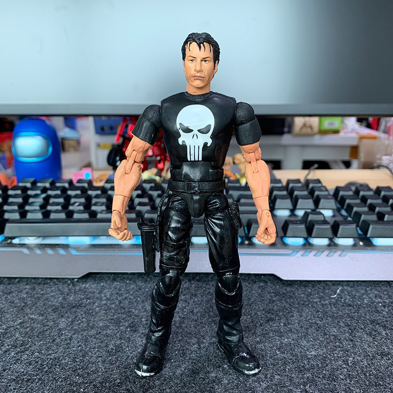 ของแท้ Toybiz Marvel legends รุ่นที่ 6 punisher punisher Movable 20 ซม.รูป