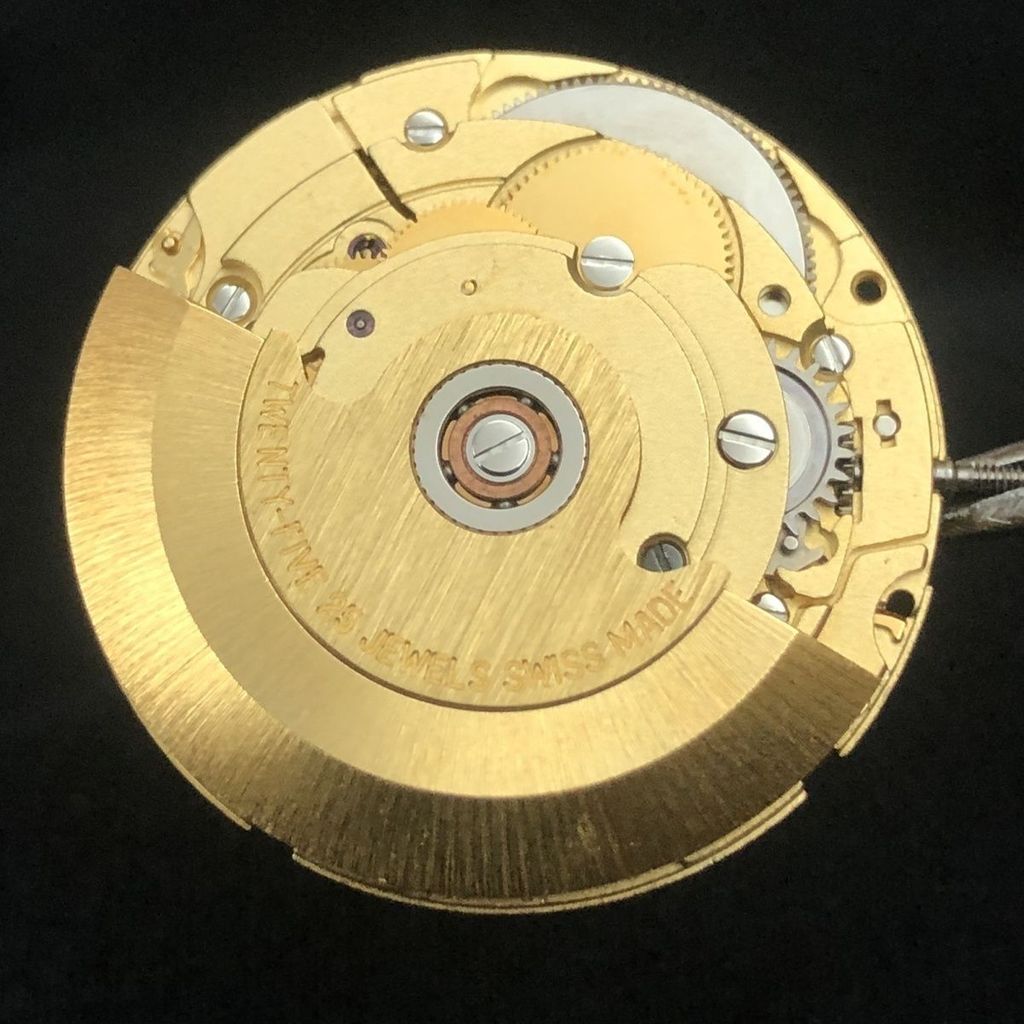 ยี่ห้อใหม่2824การเคลื่อนไหวนกนางนวลเครื่องจักรETA2824-2อัตโนมัติเทียนจินในประเทศนาฬิกาอุปกรณ์เสริม