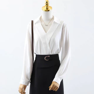 เสื้อเชิ้ตผ้าซาตินแขนยาว ทรงหลวม คอวี สไตล์ผู้หญิง เหมาะสำหรับทำงาน(ชุดดำงานศพ พร้อมส่ง)