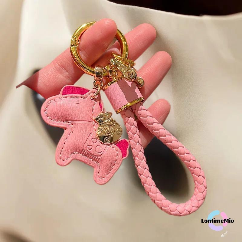 LontimeMio] 1 ชิ้น Handmade หนังรถพวงกุญแจจี้ประณีตส่วนบุคคล Horse Key Chain เชือกสําหรับผู้ชายและผู้หญิง DIY อุปกรณ์เสริมใหม่