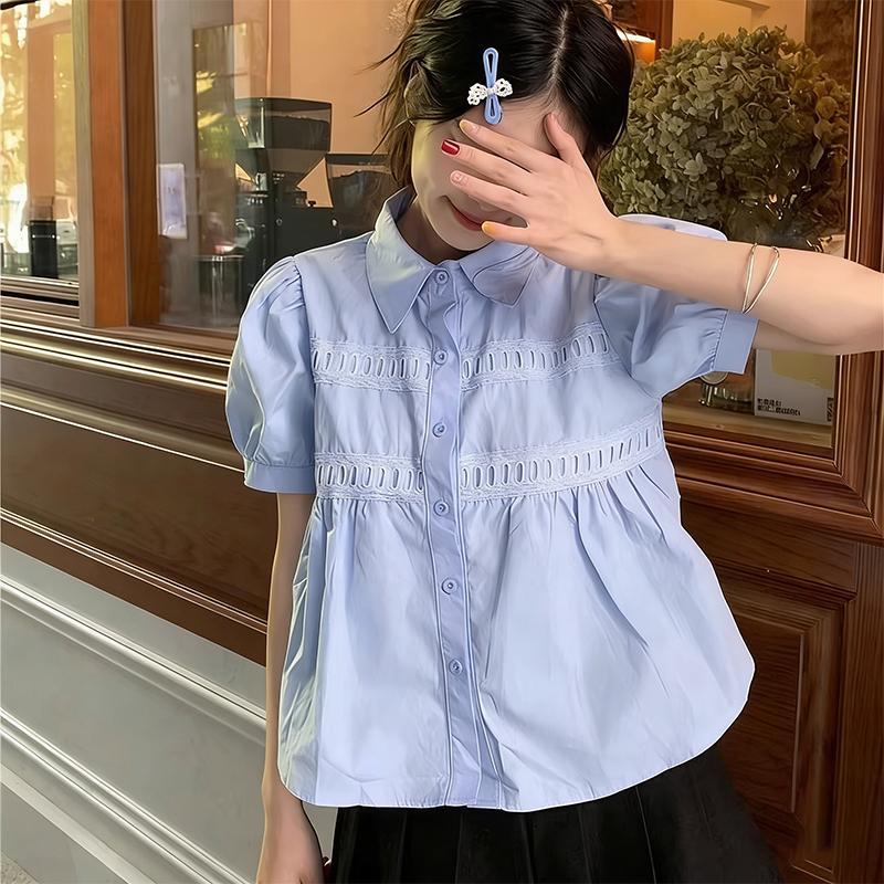 เสื้อเชิ้ตแขนตุ๊กตาสุดน่ารัก คอปกแต่งลูกไม้้ตรงอกเรียบหรูสไตล์ฝรั่งเศส ผ้าดีงานสวยใส่สบาย-พร้อมส่งจากไทย-รุ่น99222