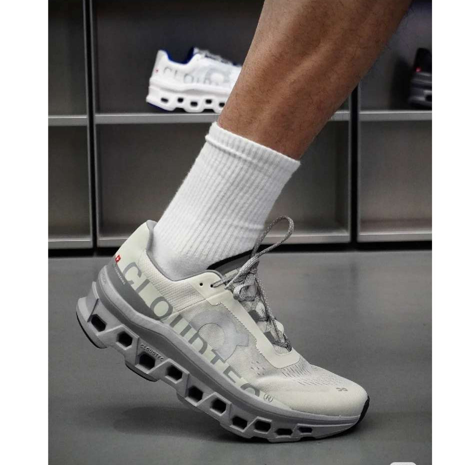 รองเท้าวิ่ง Breathable On Cloudmonster สําหรับทั้งหญิงและชาย