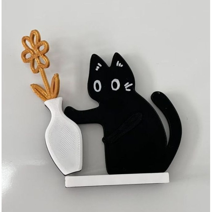 Cat Whisker Collector Fridge Magnet แม่เหล็กเก็บหนวดแมว "น้องแมวเข็นแจกัน" ที่เก็บขนมงคลและแจกันจิ๋วติดตู้เย็