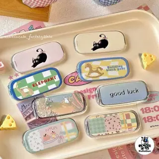 Stand Holder การ์ตูนแมวเรียบง่ายรอยขีดข่วนลูกแมวคู่รักเคสโทรศัพท์สากลยึดยี่ห้อโทรศัพท์พับเครื่องสำอางกระจกยืนโทรศัพท์