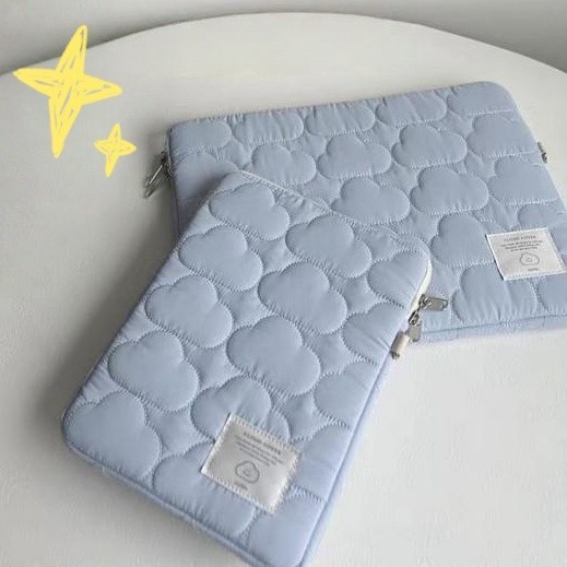 กระเป๋า tablet ลายปักเมฆน่ารัก สีพาสเทล วัสดุนุ่ม ซิปปิดมิดชิด ใส่แท็บเล็ตได้หลายรุ่น ATCCH