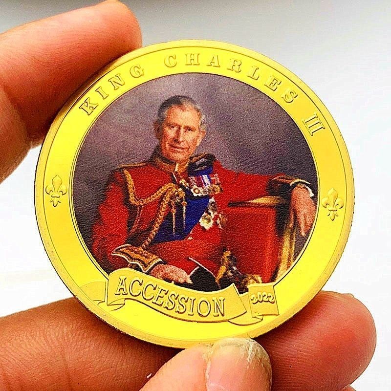 2022 British King Charles Philip King Gold-plated Painted Commemorative Medal Queen Gold Coin เหรียญ
