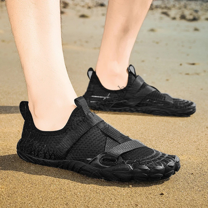 Unisex Swimming Water Shoes Barefoot Beach Aqua Shoes Outdoor Sport Hiking Cycling Wading Sneakers Fitness Diving Surf Sandals