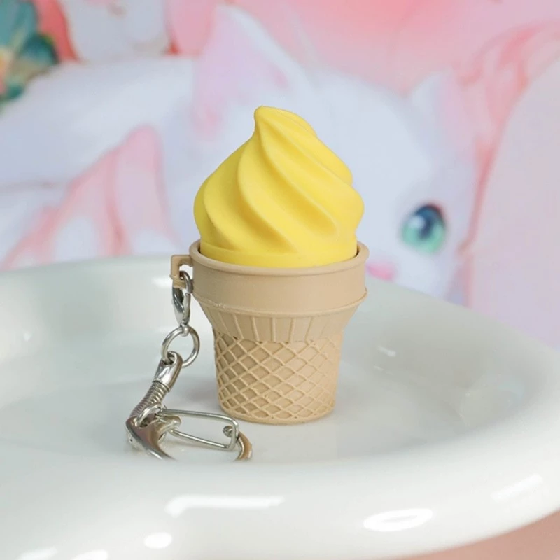 พวงกุญแจไอศกรีมสีเหลือง ของเล่นกดนวด thumbnail 8