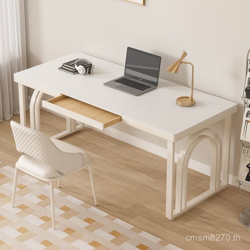 โต๊ะพร้อมการเขียน สไตล์ฝรั่งเศสเดนตันร็อคครีมคณะกรรมการวาติกันรวมกันห้องนั่งเล่น เป็น โต๊ะเก้าอี้สี่