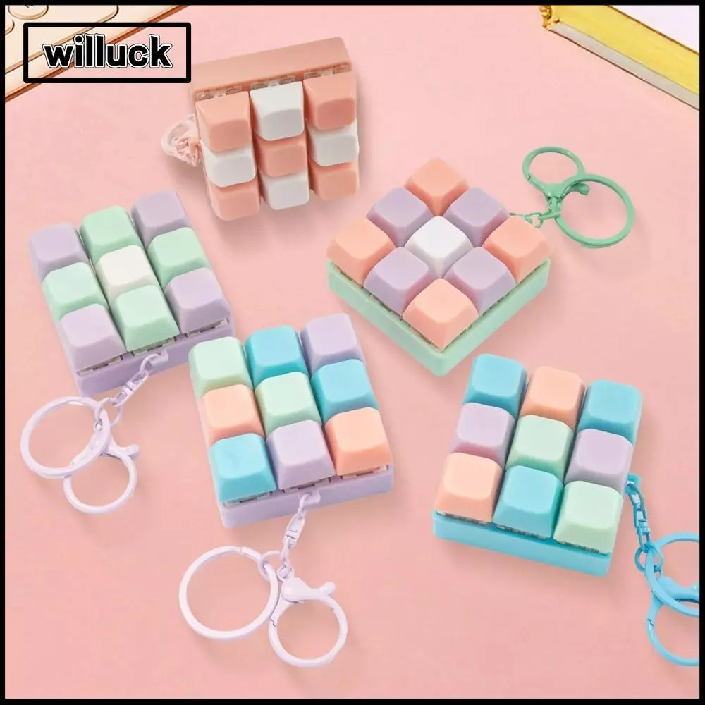 WILLUCK คีย์บอร์ดเกมพวงกุญแจ, Fidget Decompression ปุ่ม DIY ปุ่มกด 9 คีย์บอร์ดของเล่น, Anti Stress Finger ความเครียดบรรเทากระเป๋าสร้างสรรค์จี้ชายหญิง