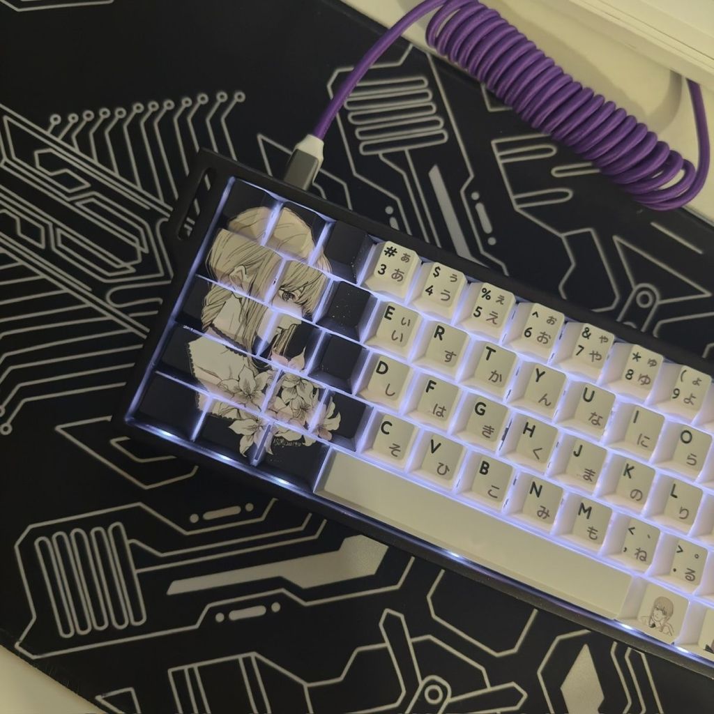 Makima Chainsaw Makima สินค้าโรงงานเดิม PBT ความสูงปุ่มกดคีย์บอร์ดระเหิดเฉพาะ