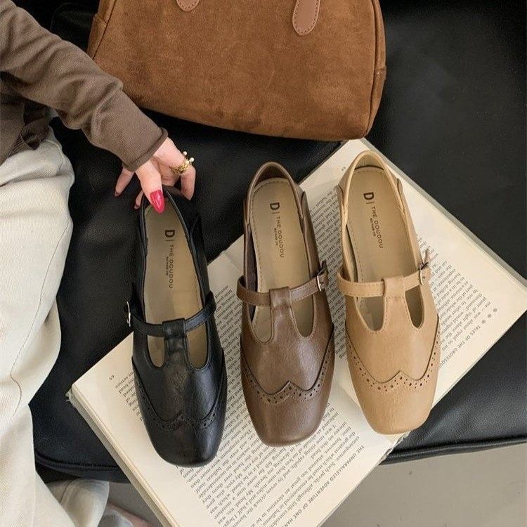 mary jane shoes marry jane shoes รองเท้าผู้หญิง Retro Flat-Soled T-Strap สไตล์เกาหลีปี 2025 ออกแบบMa