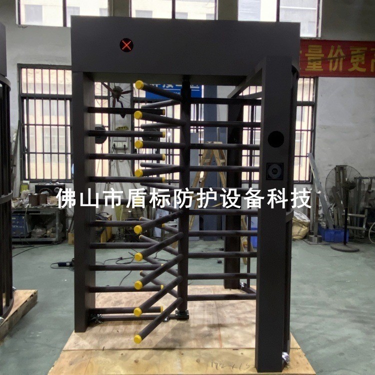 อําเภอขนาดเล็กวิลล่าสีสองประตูเต็ม-สูง Sidewalk Channel Gate Fence Swip Card Hand Push Roller Gate