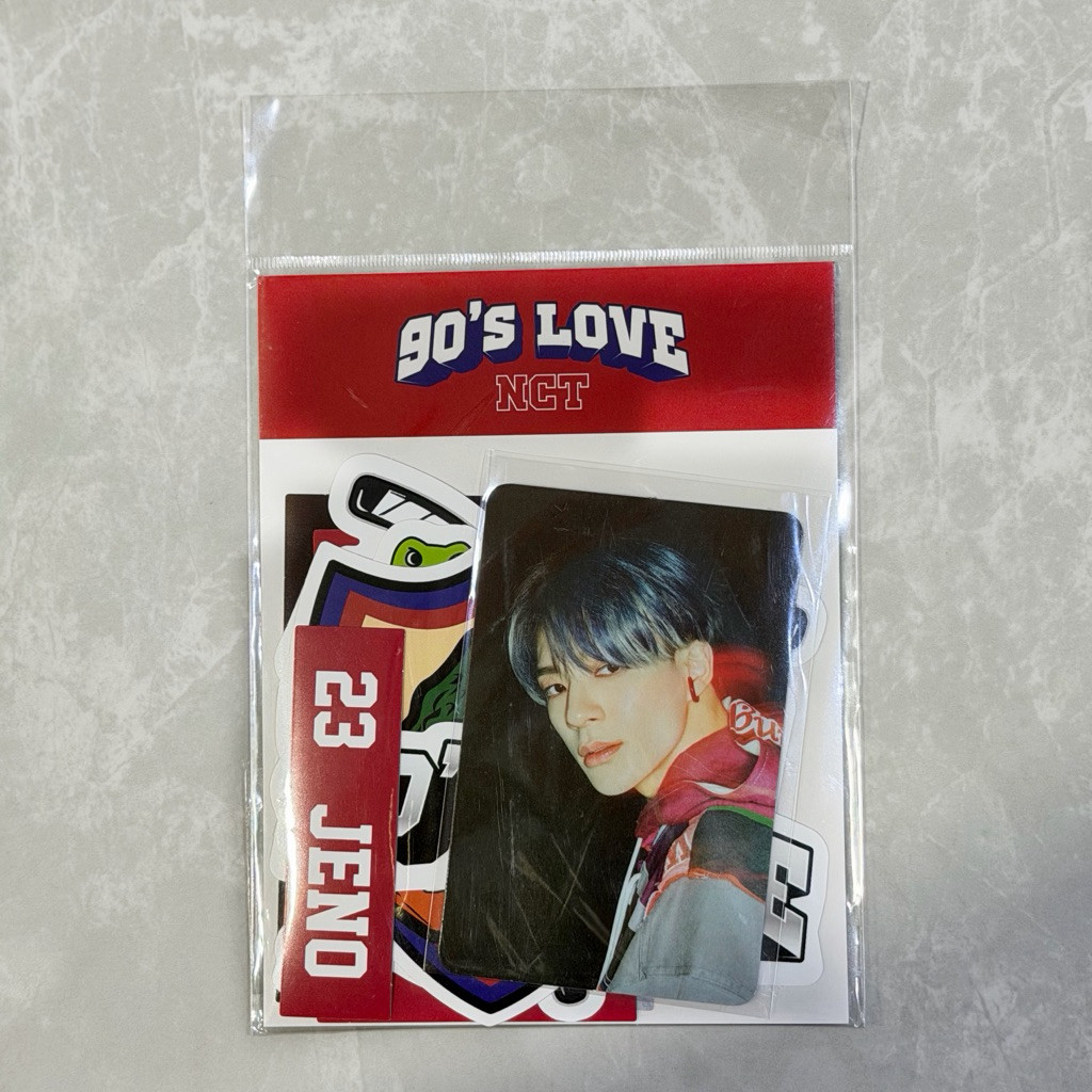 [READY] LUGGAGE STICKER PHOTO CARD SET 90s Love Jeno NCT DREAM