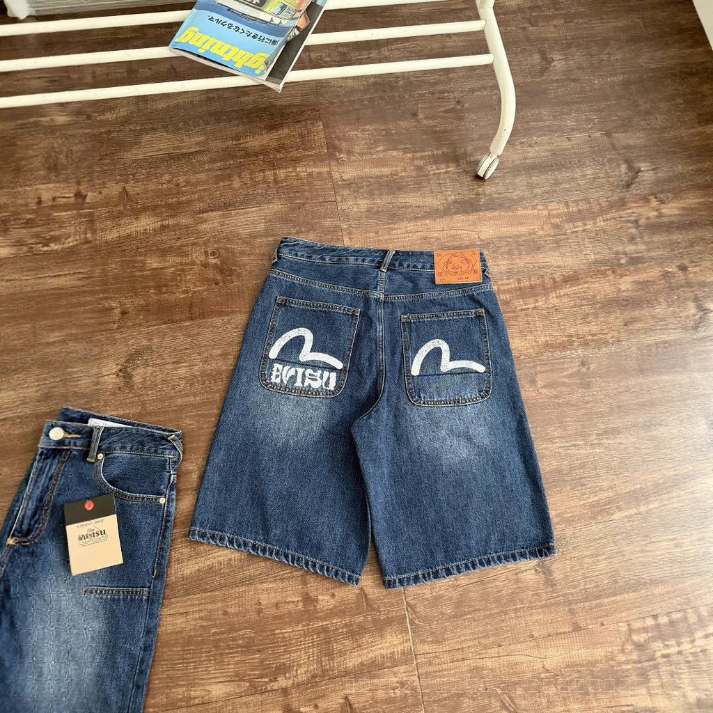 2026 new evisu กางเกงขาสั้นผ้าเดนิมพิมพ์ลาย Seagull สำหรับผู้ชาย