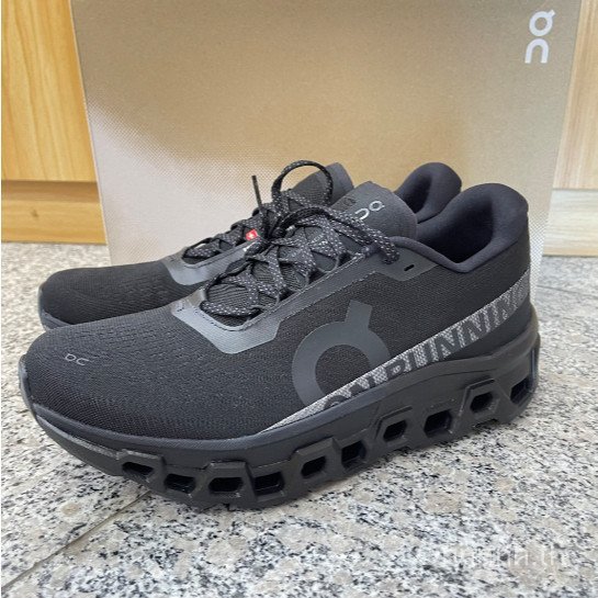 On Cloudmonster 2 Low cut Black