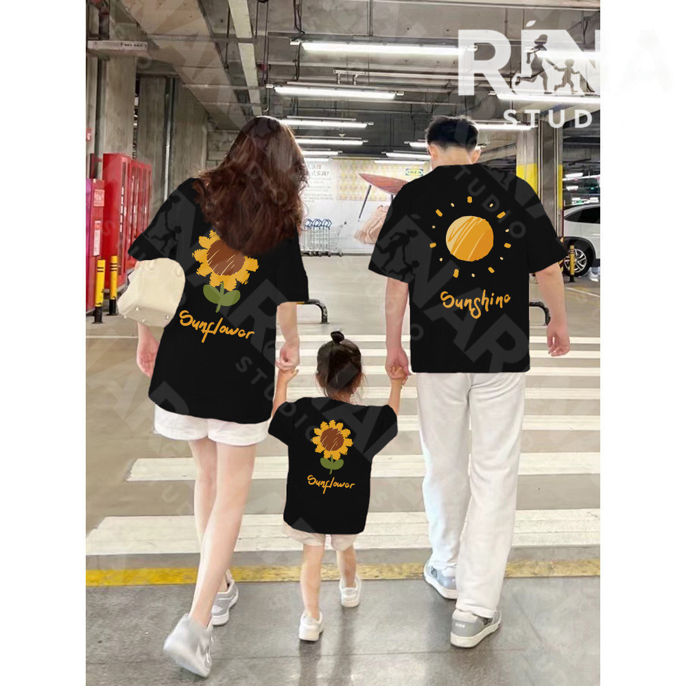 🔥วัสดุใหม่ COD🔥RINA STUDIO🔥 ชุดครอบครัว 2025 ใหม่ เสื้อคู่แม่ลูก เสื้อยืดแขนสั้น เสื้อเด็ก เนื้อผ้าสบาย เบาเย็น