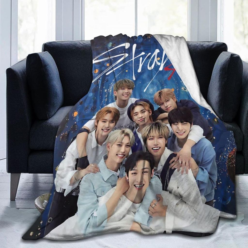 SKZ ผ้าห่ม SKZ Flannel โยนผ้าห่ม Skzoo Felix โยนสําหรับเตียงโซฟาของขวัญสํานักงานสําหรับเพื่อนและแฟนๆ