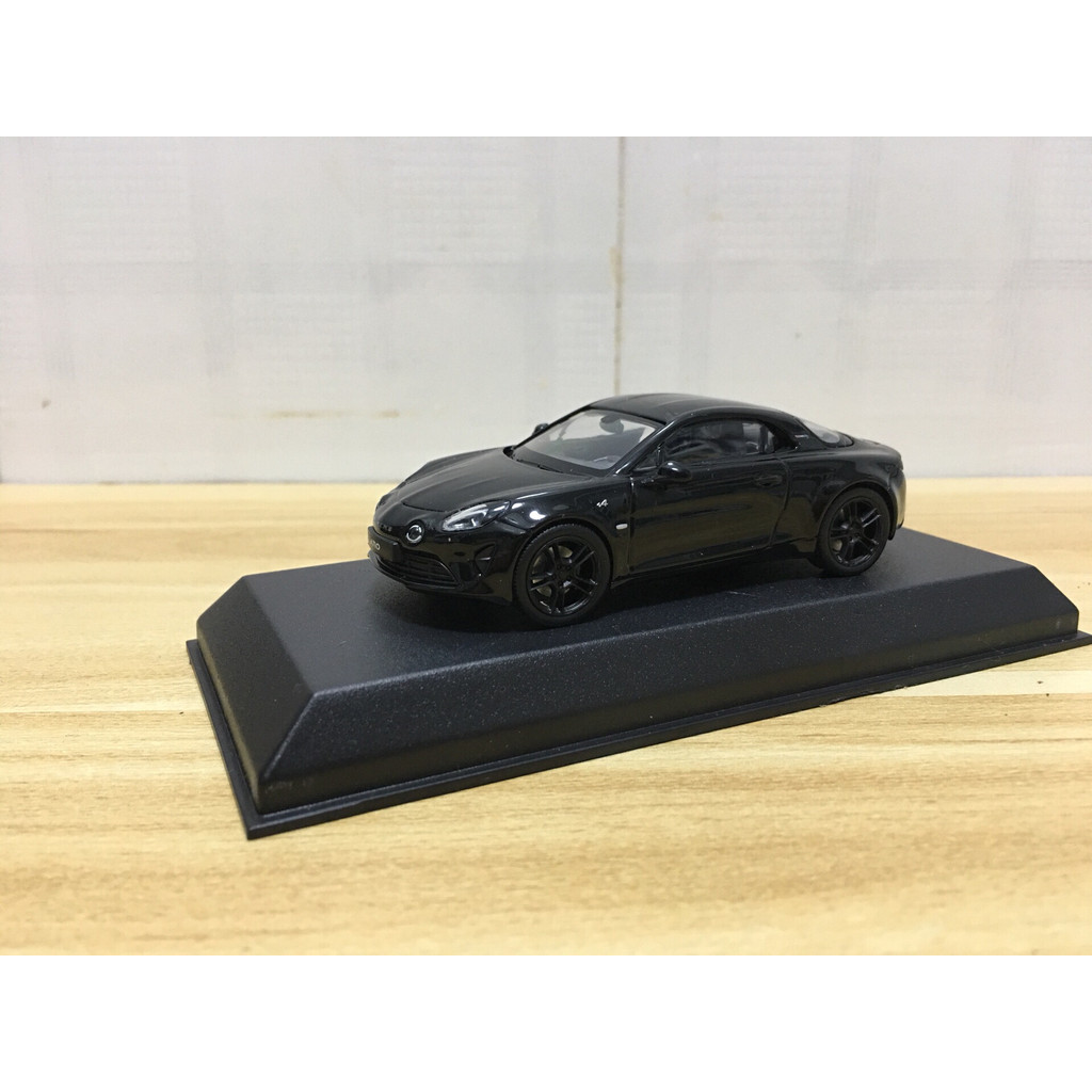 1: 43 รถสปอร์ตขนาดเล็ก Norev Alpine A110 โมเดลซามูไรสีดํา ตัวดําสดใส ล้อดํา The Base Is Wordless One