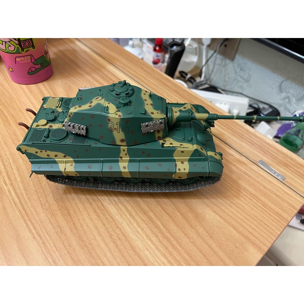 MINICHAMPS Mini Cut Tiger King Tiger II Tank Model, 1: 35 Scale, Tricolor Camouflage Painting.Brand 