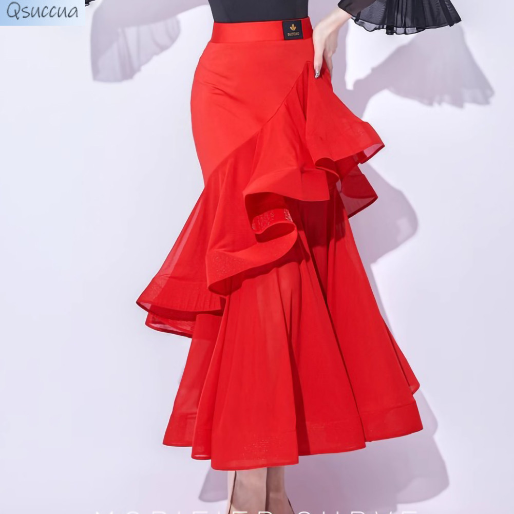 เต้นรําบอลรูมกระโปรงสีแดงกระโปรงเต้นรําสมัยใหม่สีดําน่าระทึกใจชุดเต้นรําสมัยใหม่กระโปรงใหม่ฝึกชุดเวทีของผู้หญิง
