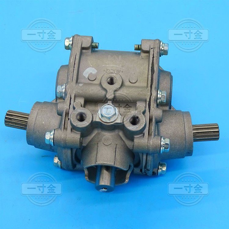 ชุดตัวถังลูกรปรับพื้นพร้อมกระปุกเฟืองบีเวลเกียร์ รหัส 1C731C-69101 สำหรับเครื่องปักดำดีเซลความเร็วสู