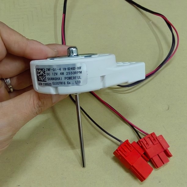เหมาะสําหรับ TCL ตู้เย็น BCD-430WEZ50 มอเตอร์พัดลม ZWF-01-4 19-02402-00F พัดลมตู้เย็น