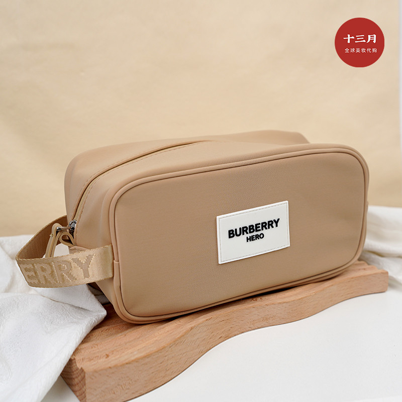 [March] BURBERRY BURBERRY Premium Grade Gold Label Neutral Toiletry Bag Storage Bag Cosmetic Bag Out