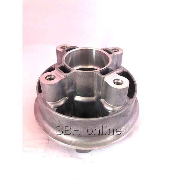 CLUTCH HUB SPROCKET HUB - LC135 (55C)/LC135 (5S)/LC135 (5SPEED)