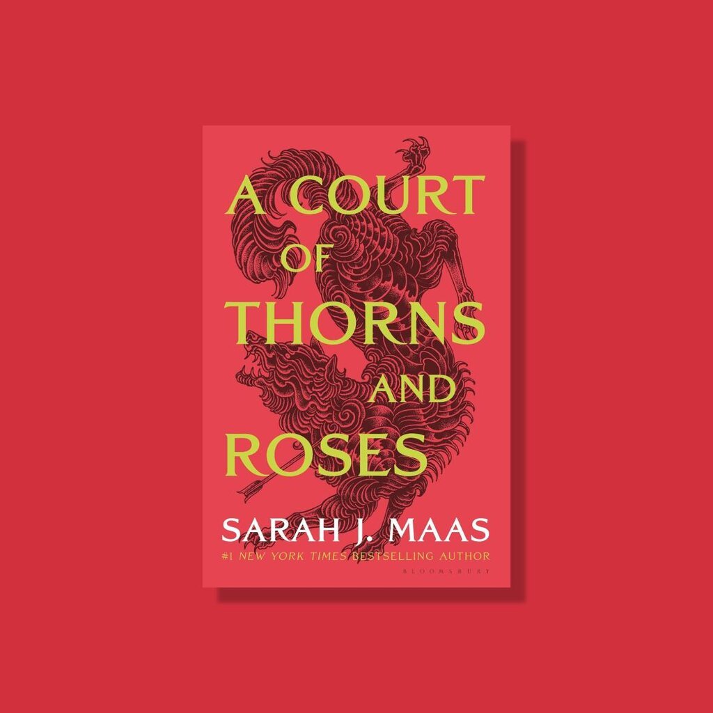 A Court of Thorns and Roses (A Court of Thorns and Roses Series Book 1 of 5) วรรณกรรมแฟนตาซี ภาษาอังกฤษ