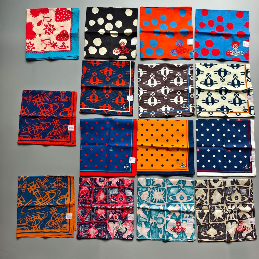 ผ้าพันคอสแควร์ Vivienne Stand ลายจุดโพลกะ.Dot กราฟฟิตี้ ขนาดเล็ก สำหรับเช็ดหน้าและสวมใส่