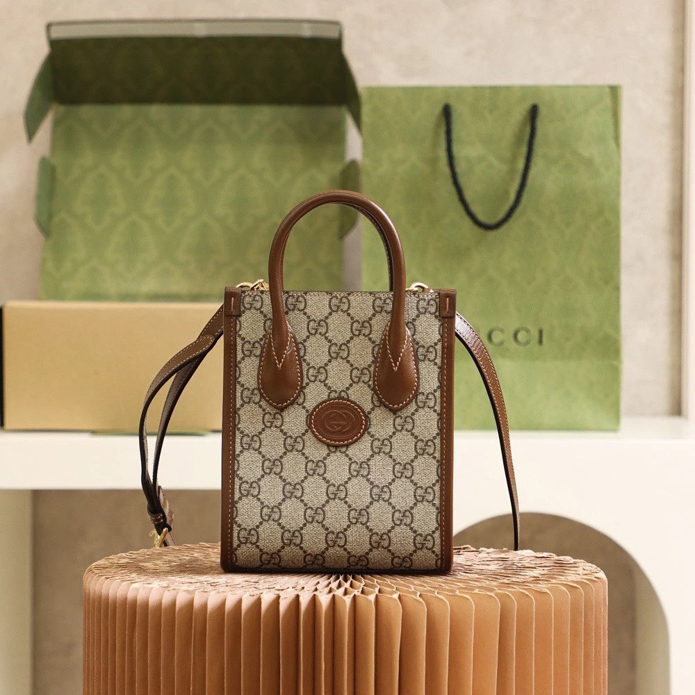 GuCCI Classic Mini Tote Bag GG Supreme กระเป๋าถือแฟชั่นสำหรับสุภาพสตรี 671623