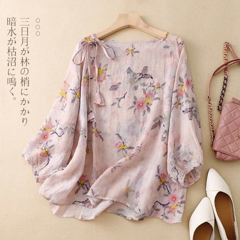 รูปแบบใหม่ตุ๊กตาวรรณกรรมดอกไม้พิมพ์เสื้อรอบn 新款文艺碎花连衣领圆带宽松套头上衣小衫TXT031501