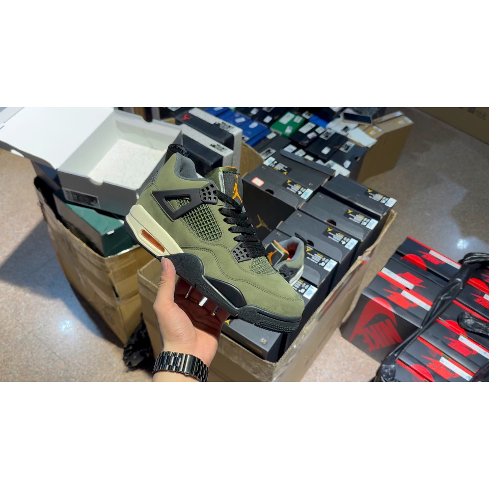 รองเท้ากีฬา AJ4 สีน้ำเงิน จาก SEUniversity