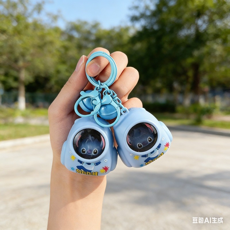 Mini Stitch กระเป๋าเป้สะพายหลังพวงกุญแจแสงการ์ตูน Stitch พวงกุญแจของขวัญสําหรับเด็กและพัดลม Stitch C