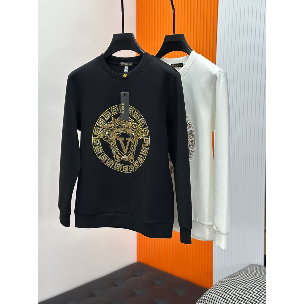 VERSACE เสื้อยืดแขนสั้นสำหรับทั้งผู้ชายและผู้หญิง จากญี่ปุ่น