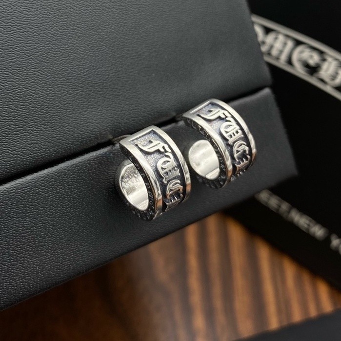 จัดส่งฟรี Chrome 925 Hearts s925 เงินสเตอร์ลิง Seiko Cross Letter ต่างหู