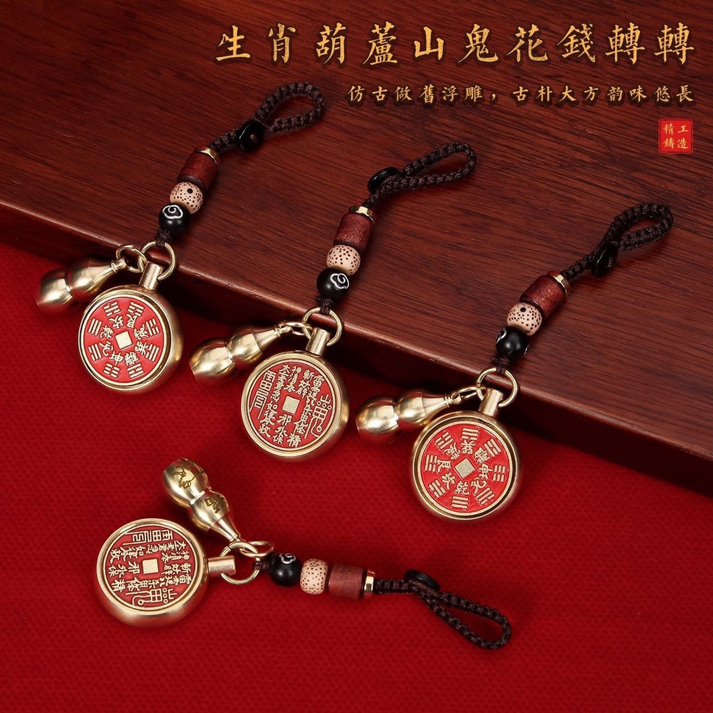 สร้อยค.ops...สร้อยคอพิเศษเพื่อมอบพลังใจ มีคริสตัลสีเงินสวยงาม เพิ่มความเชื่อมั่นและความโชคดีให้แก่ผู